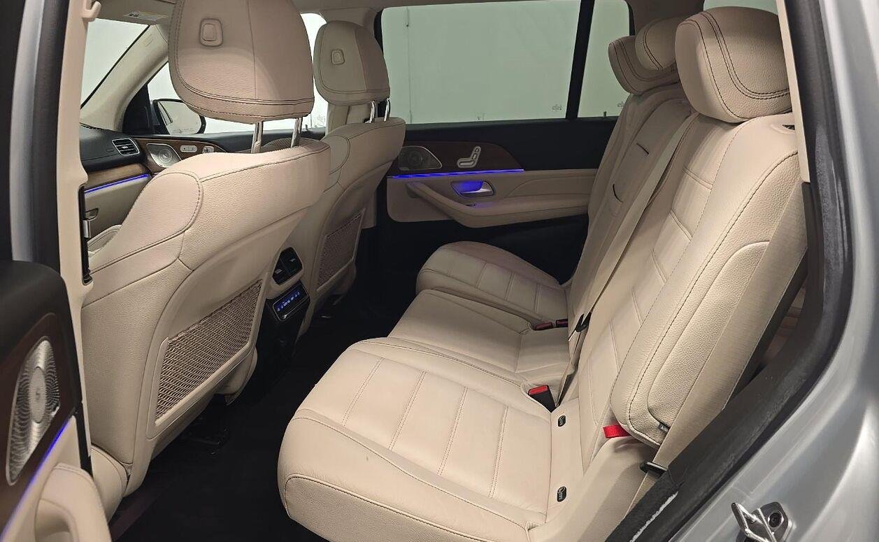 Used 2022 Cirrus Silver Metallic Mercedes-Benz GLS 450 image 8