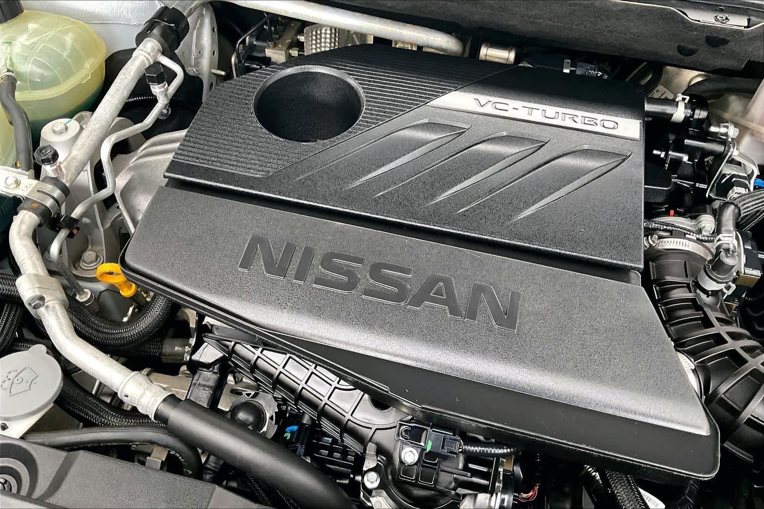 Used 2023 Brilliant Silver Metallic Nissan SV image 33