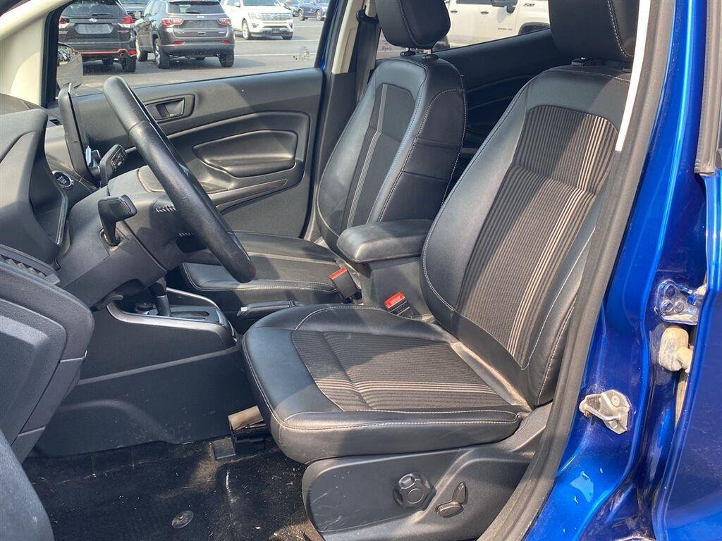 Used 2020 Lightning Blue Ford SES image 2