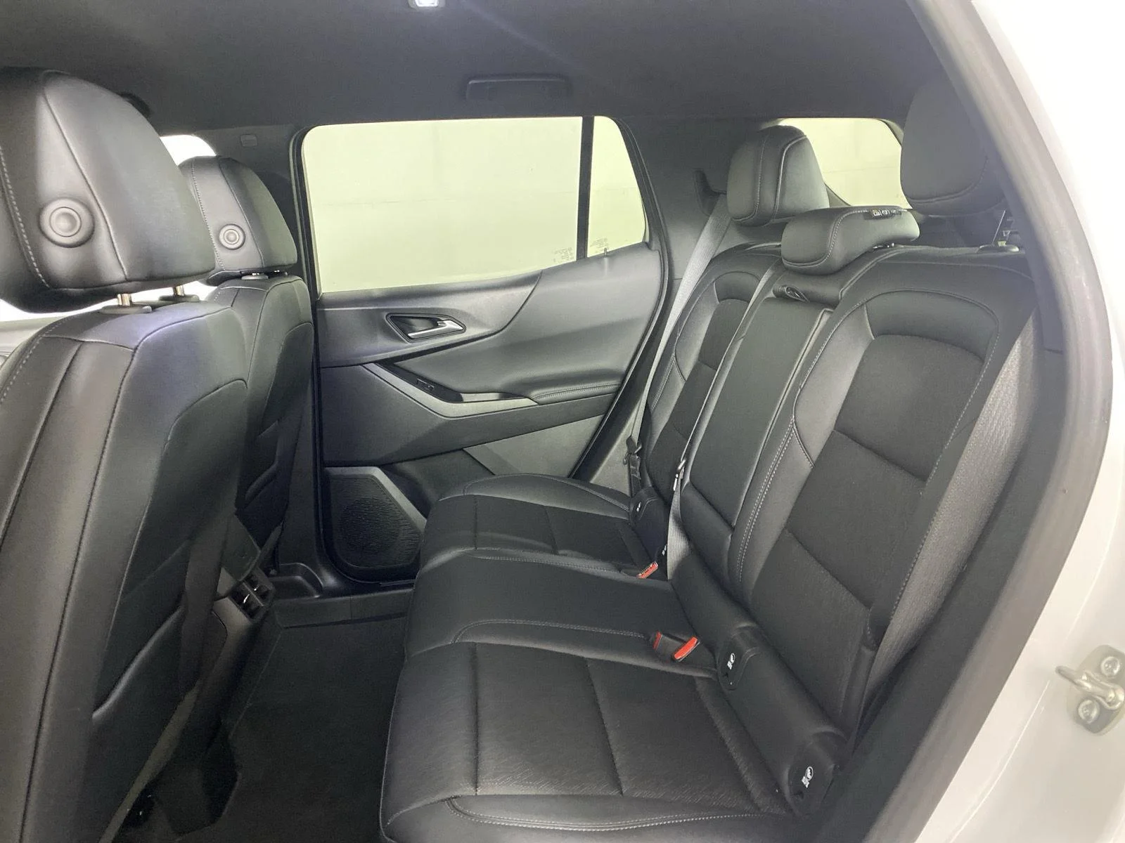 Used 2026 Summit White Chevrolet AWD LT image 23