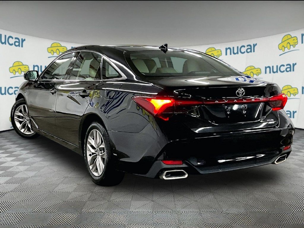 Used 2021 Black Toyota XLE image 4