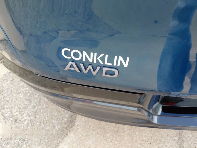 Used 2026 Blue Nissan Platinum image 36