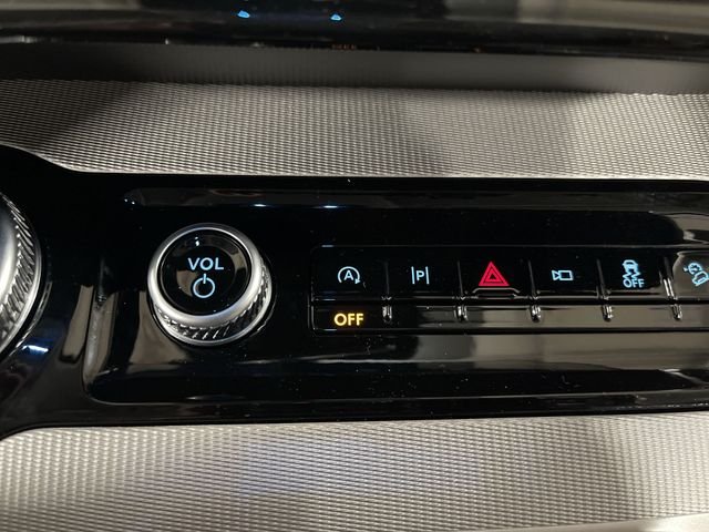 New 2026 Agate Black Metallic Ford Active image 33