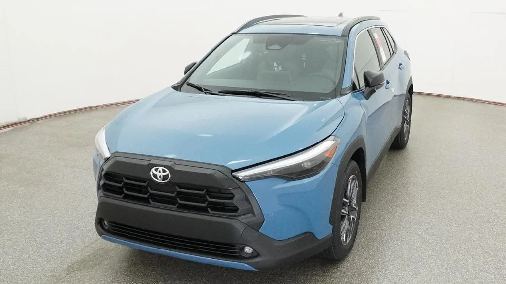 New 2026 Cavalry Blue Toyota XLE image 15