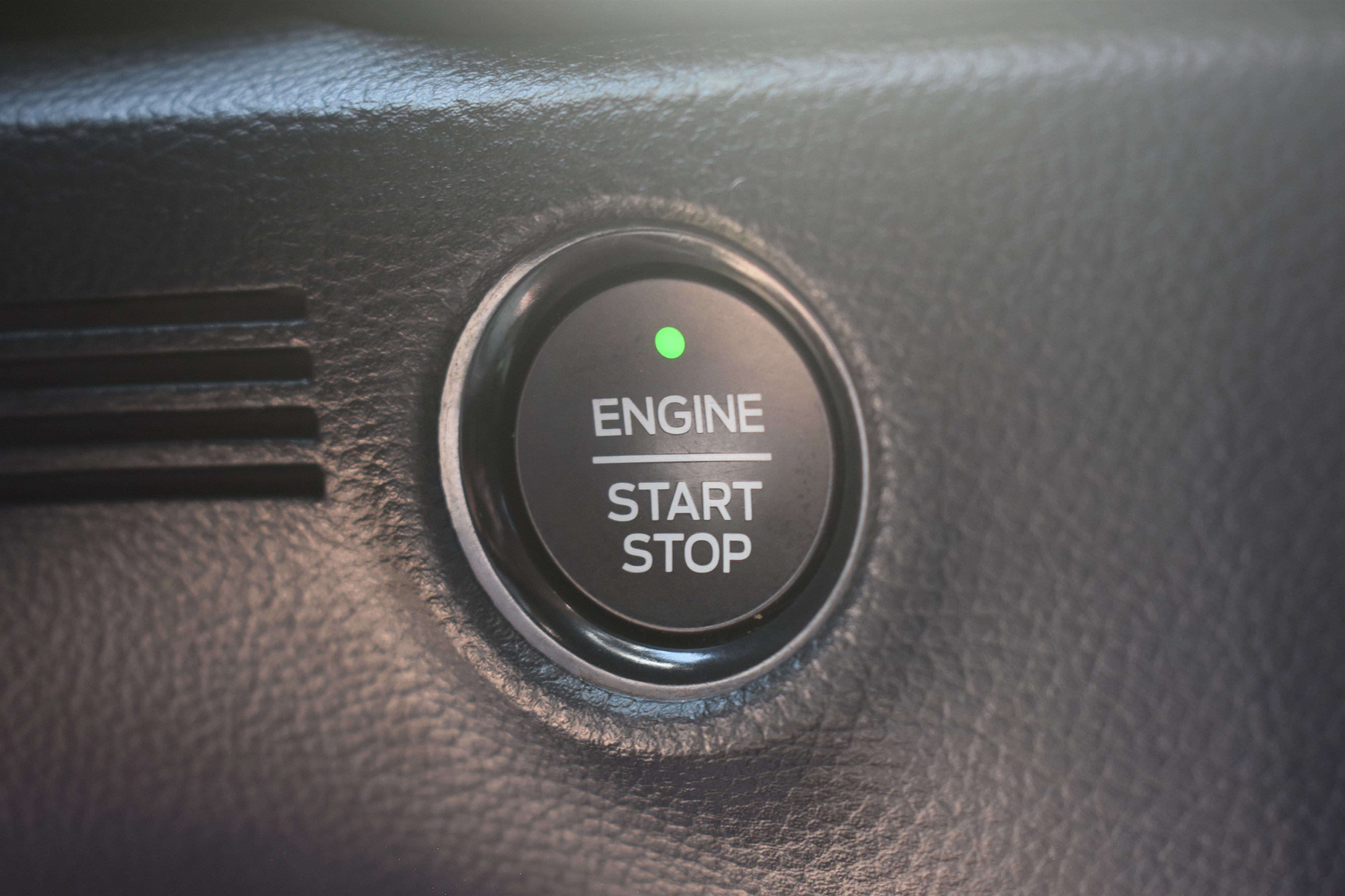 Used 2022 Gray Ford XL image 28