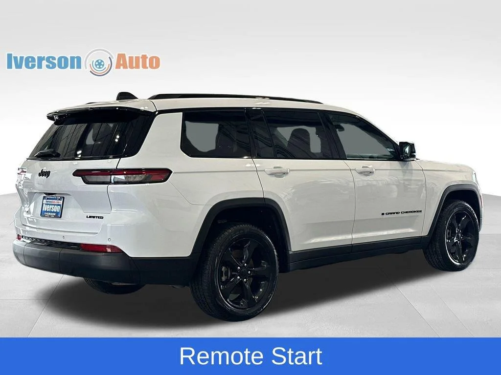 Used 2023 Bright White Clearcoat Jeep Limited image 9