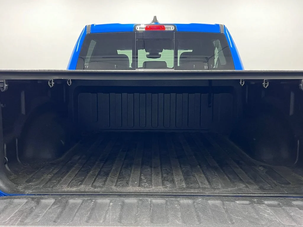 Used 2023 Hydro Blue Pearlcoat Ram Big Horn image 20