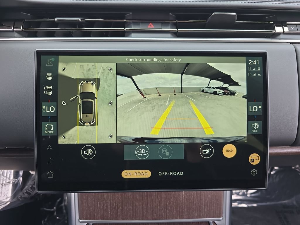 Certified Used 2025 Black Land Rover SE image 24