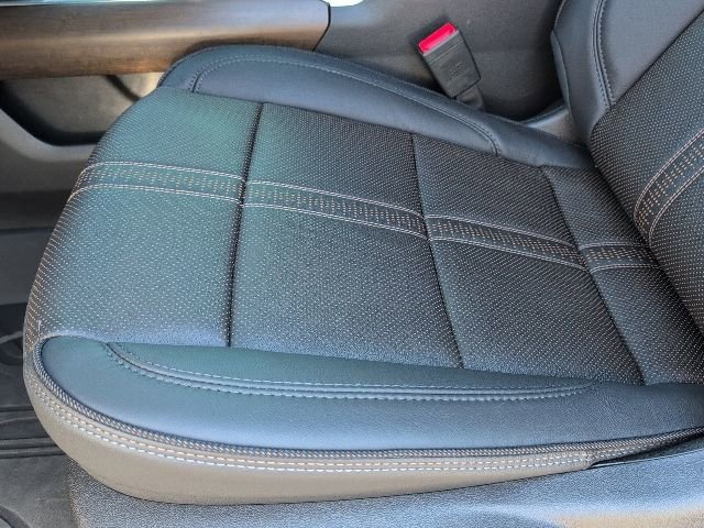 2025 Chevrolet Silverado 1500 High Country - Photo 12