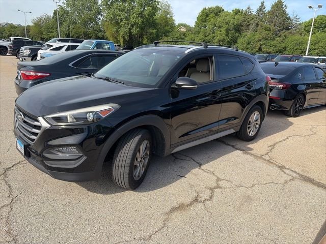2017 Hyundai Tucson SE Plus AWD's photo