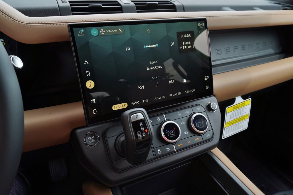 New 2026 Santorini Black Land Rover S image 19