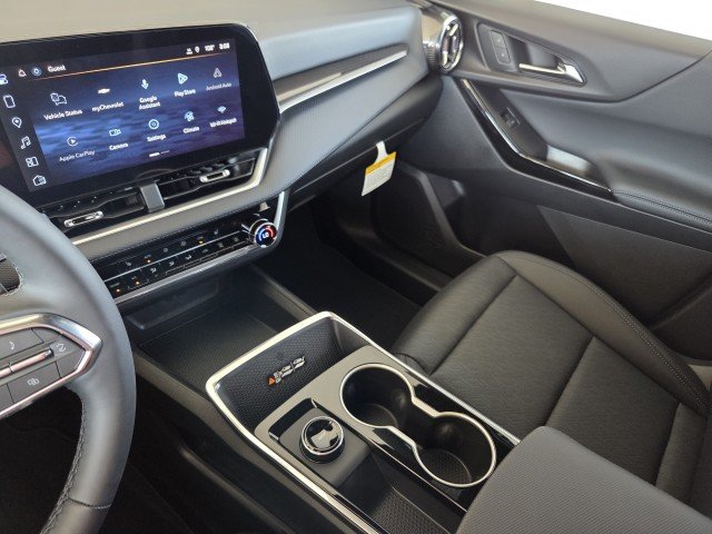 2027 Chevrolet Equinox LT - Photo 16