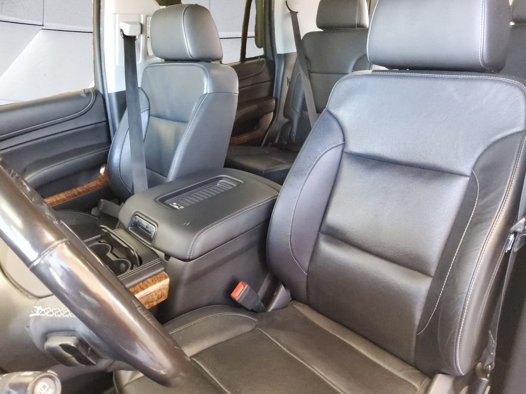 Used 2018 Silver Chevrolet Premier image 8