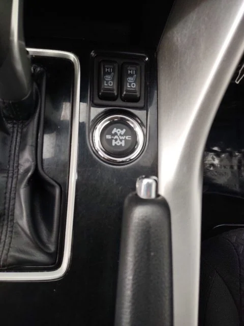 Certified Used 2024 White Mitsubishi  image 15