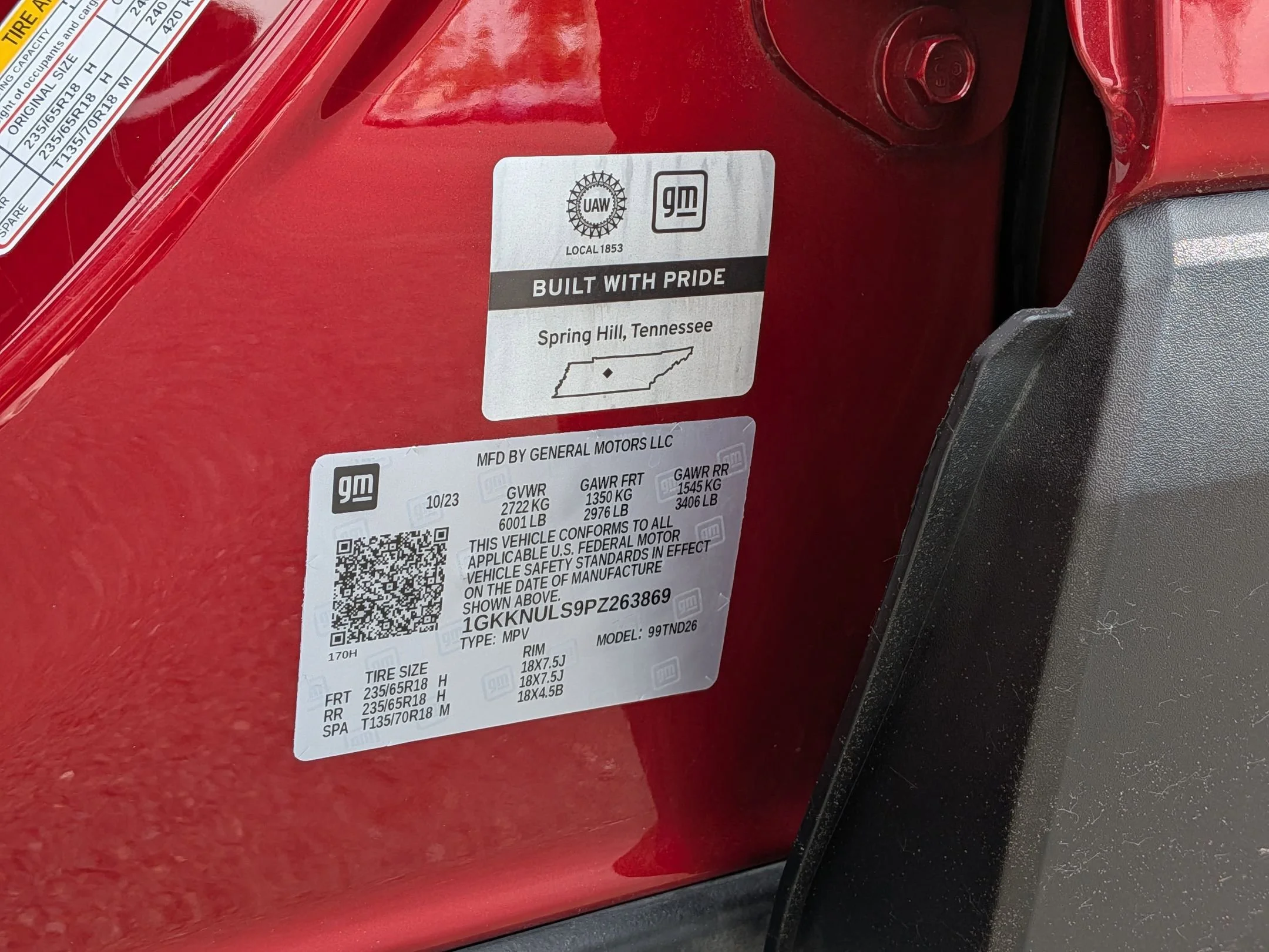 Used 2023 Volcanic Red Tintcoat GMC SLT image 33