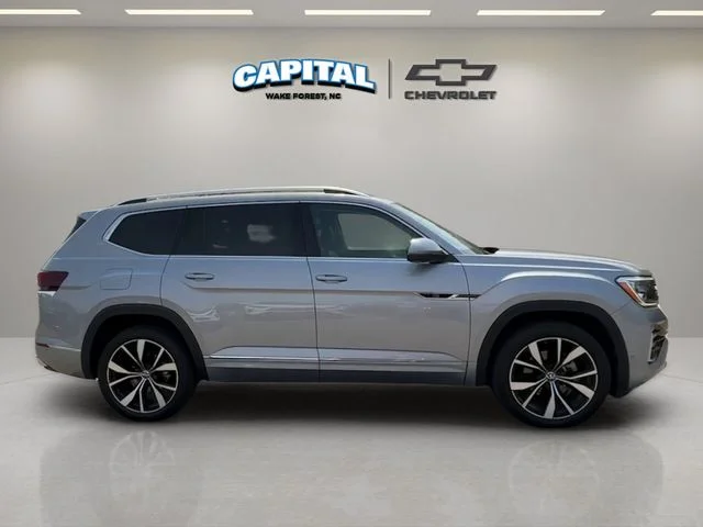 Used 2024 Silver Volkswagen 2.0T SEL Premium R-Line image 6