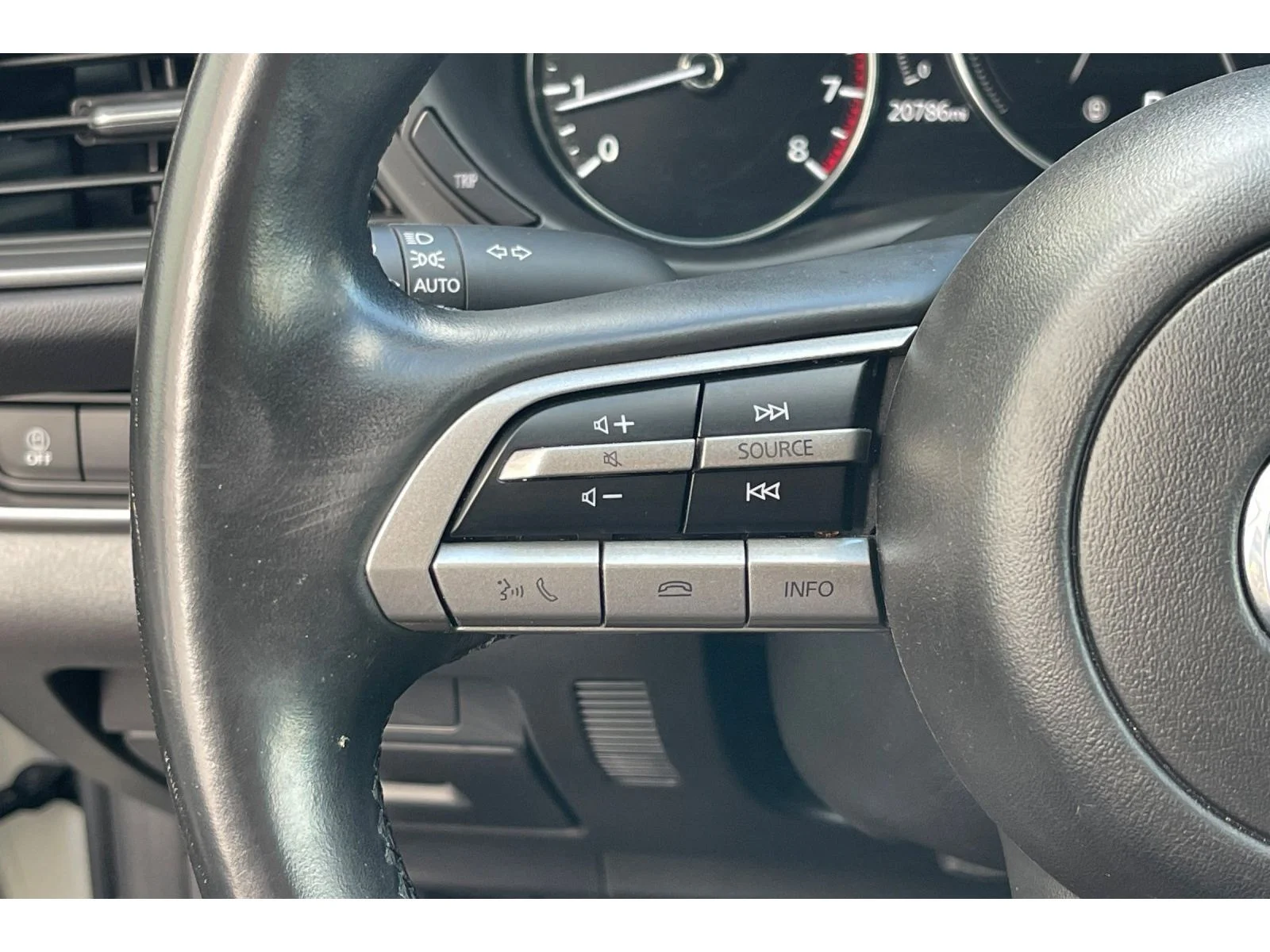 Used 2023 SNOWFLAKE WHITE P Mazda 2.5 S Select Package image 36