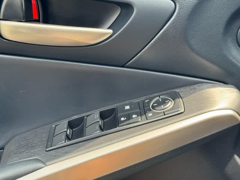 Used 2020 Atomic Silver Lexus F SPORT image 21
