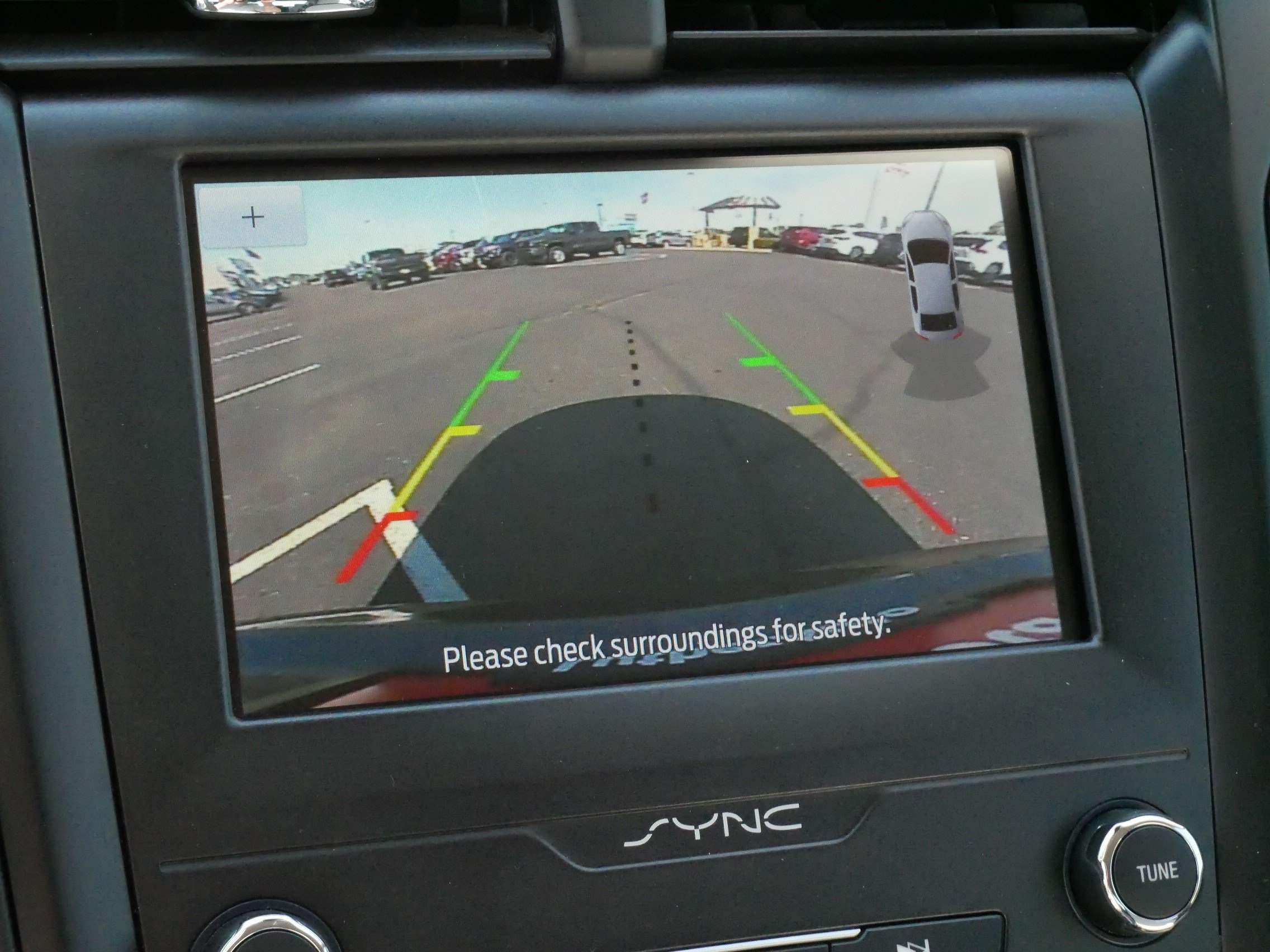 Used 2020 Magnetic Metallic Ford SE image 29
