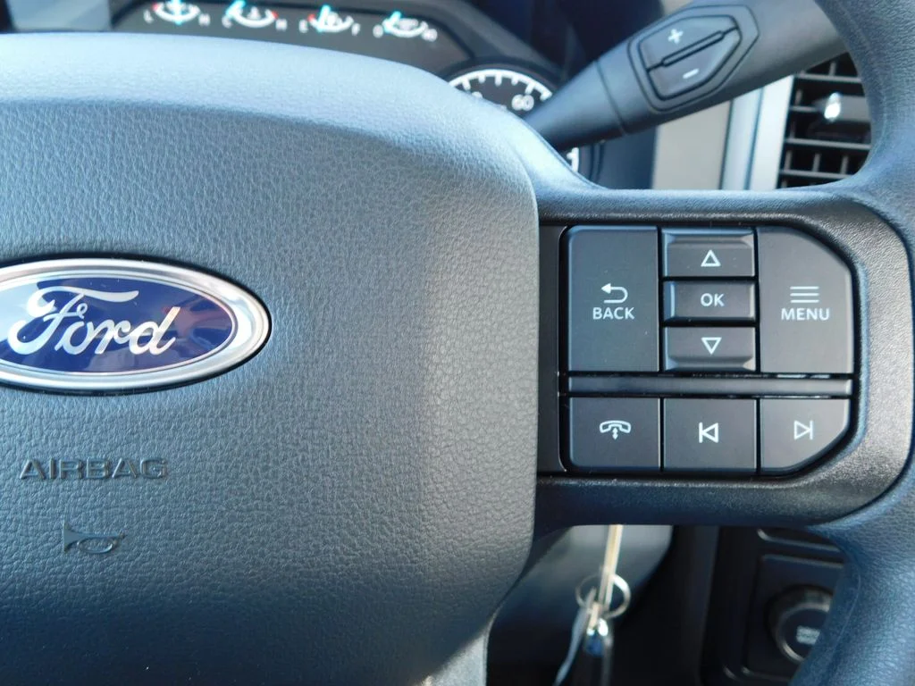 2026 Ford F-350 Super Duty XL - Photo 25