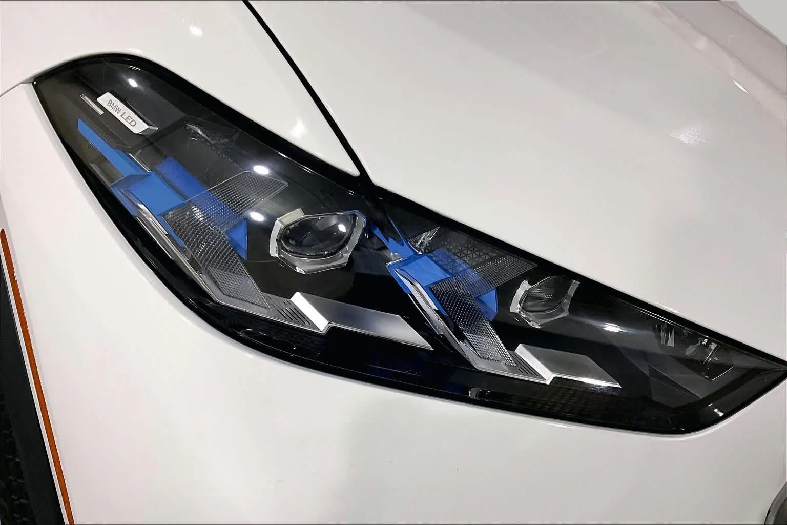 Certified Used 2024 Alpine White BMW xDrive40i image 26