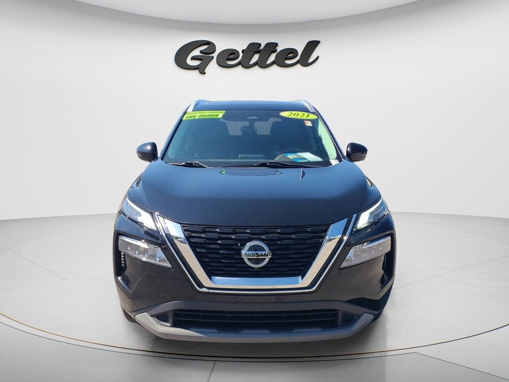 Used 2021 Black Nissan SV image 2