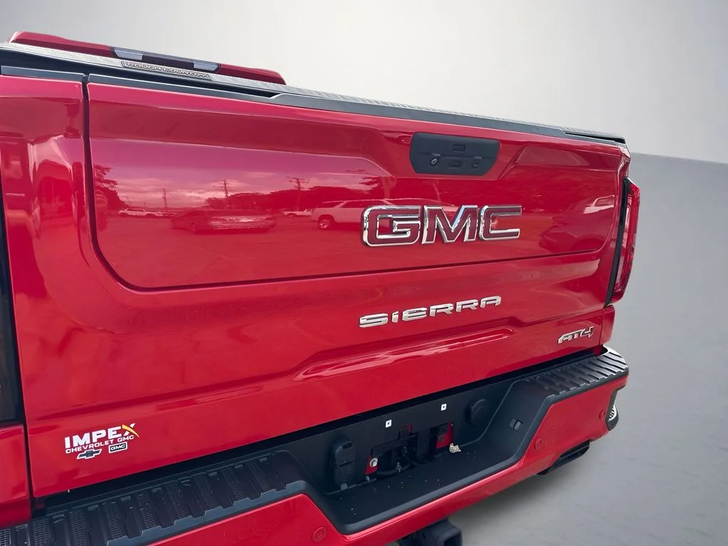 Used 2021 Red GMC AT4 image 36