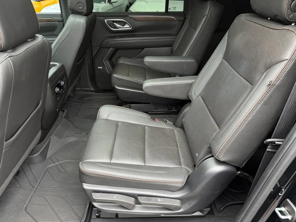 Used 2024 Black Chevrolet High Country image 19
