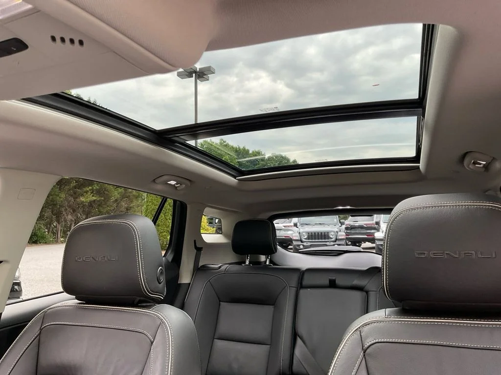 Used 2020 Black GMC Denali image 22