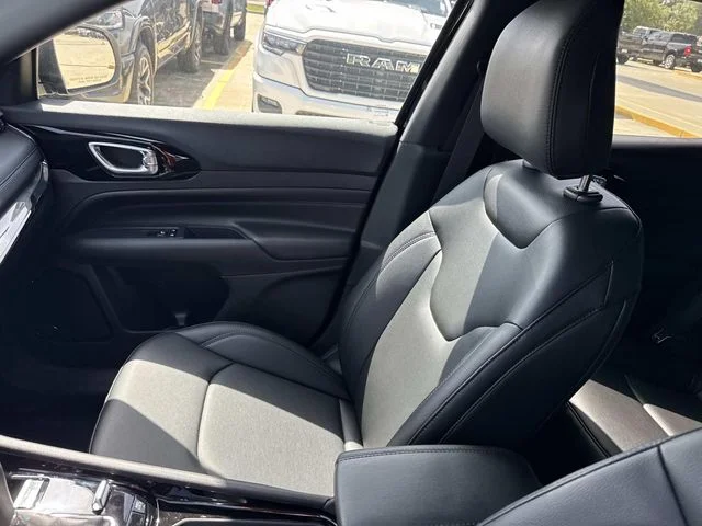 New 2026 Black Jeep Limited image 18