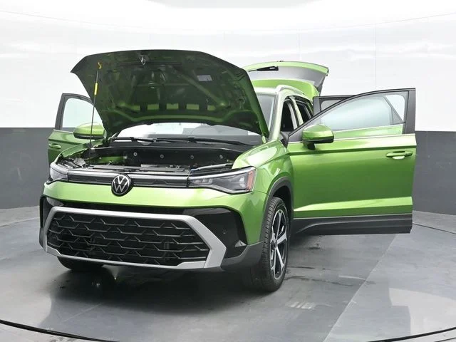 New 2026 Green Volkswagen 1.5T SEL image 30