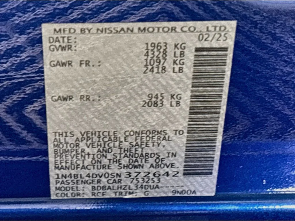 Used 2025 Blue Nissan 2.5 SV image 24