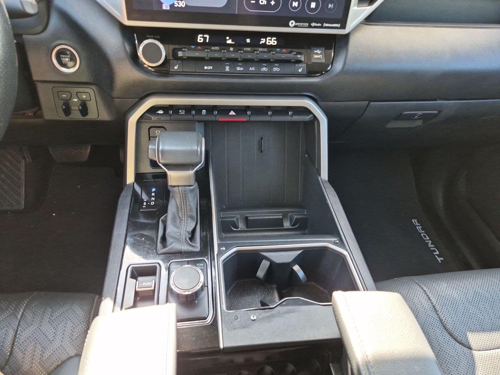Used 2022  Toyota SR5 image 26