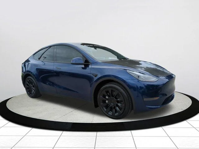 2025 Tesla Model Y