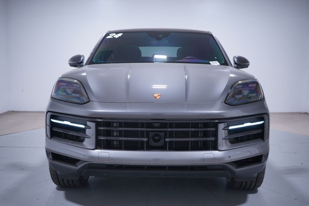 Used 2024 Quartzite Grey Metallic Porsche Base image 4