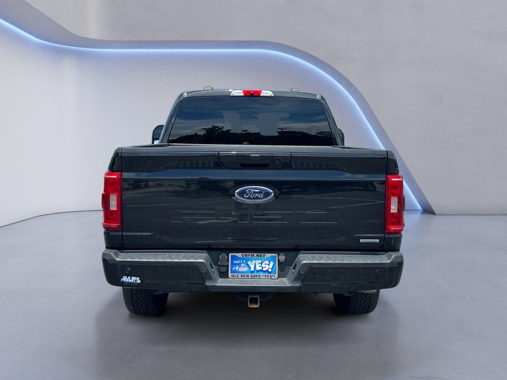 Used 2023 Agate Black Metallic Ford XLT image 4