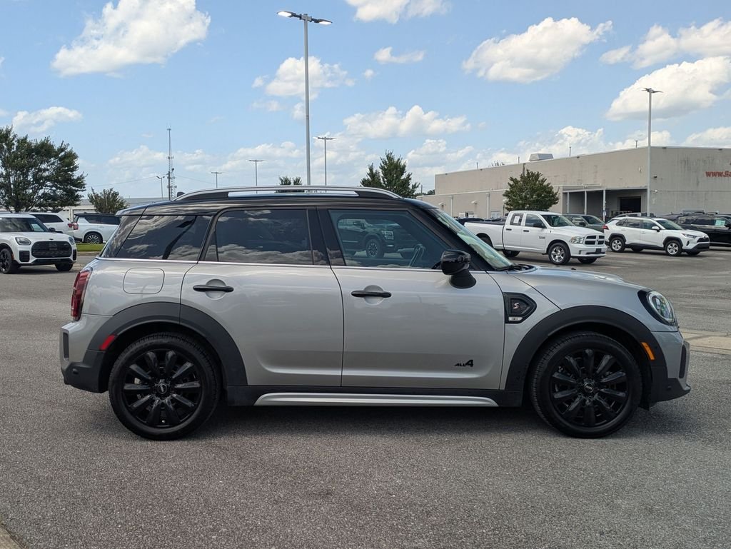 Used 2024 Silver MINI Iconic image 6