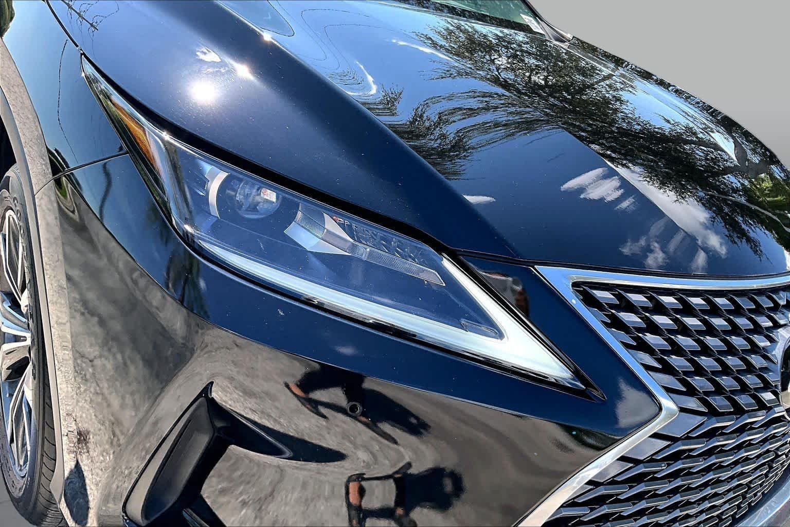 Used 2020 Obsidian Lexus  image 28