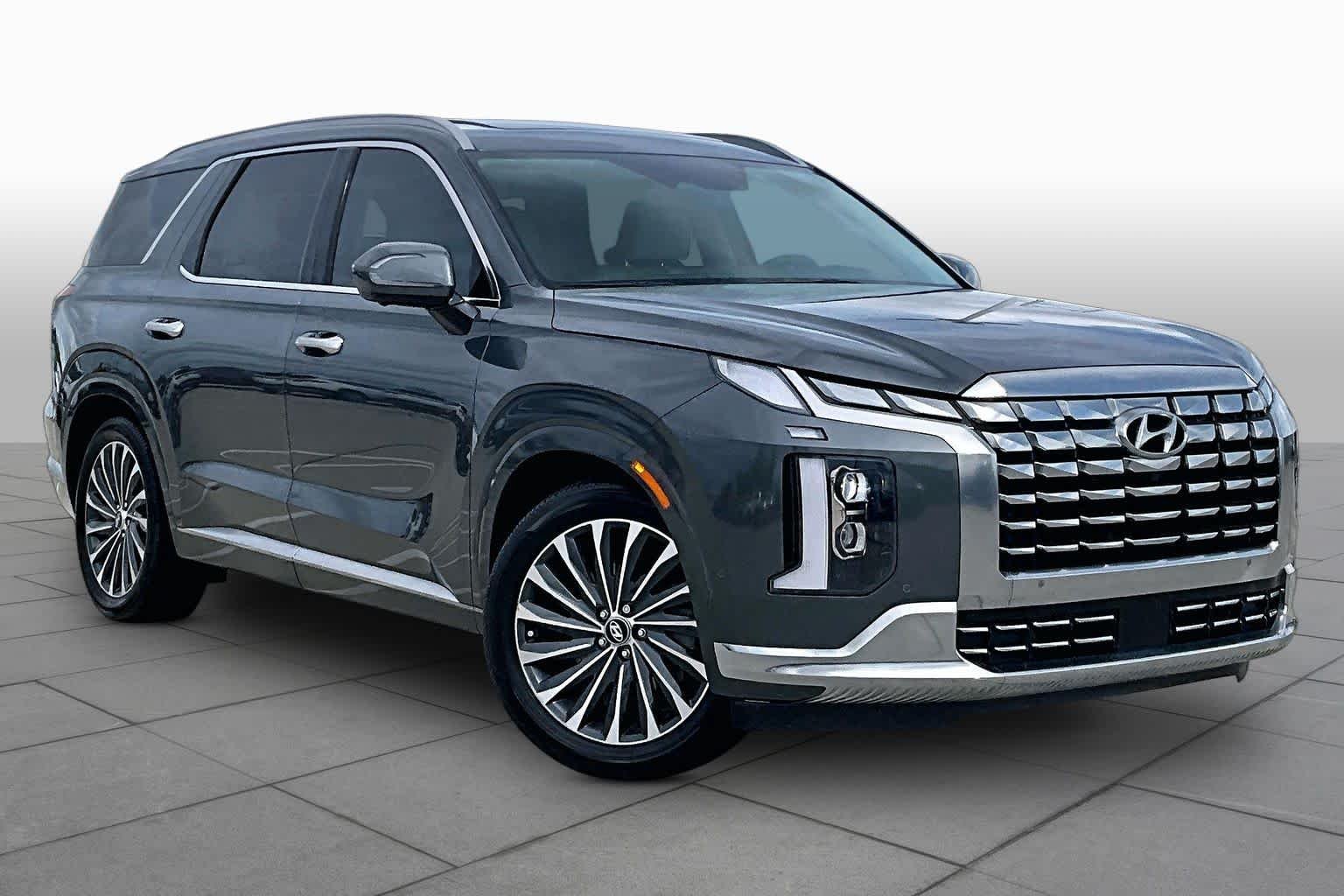 Used 2024 Steel Graphite Hyundai Calligraphy image 3