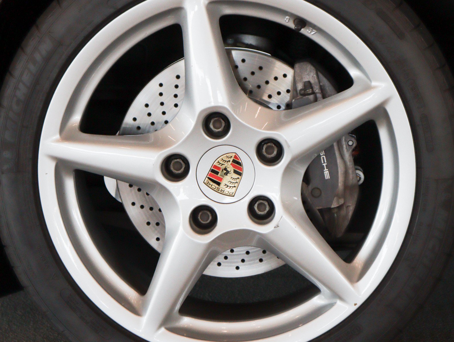Used 2006 Atlas Grey Metallic Porsche Cabriolet Carrera S w/6-speed manual trans image 13