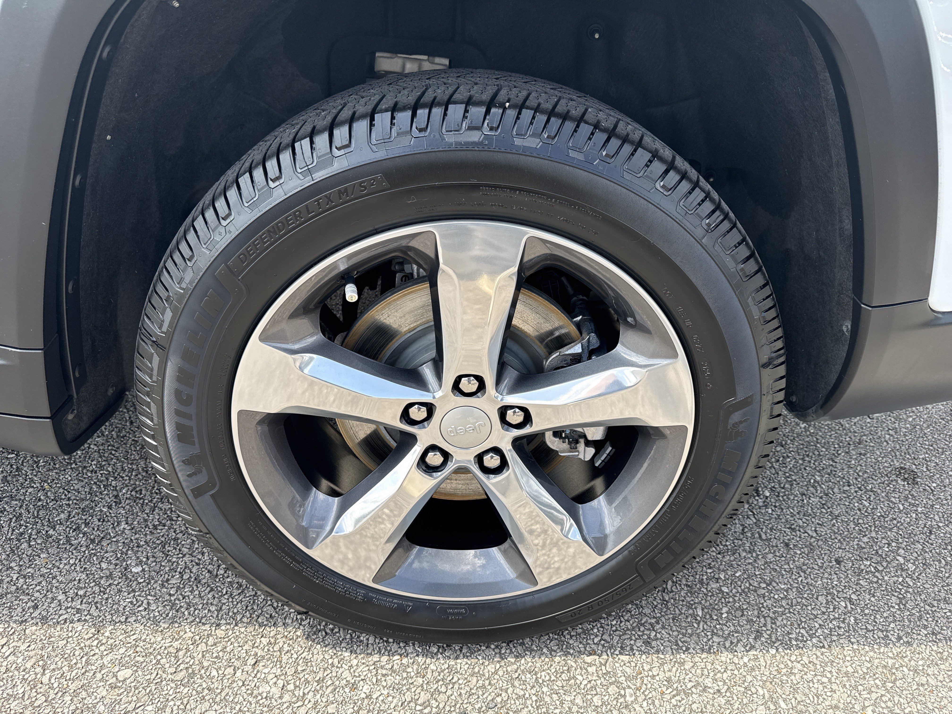 Used 2021 Bright White Clearcoat Jeep Limited image 21