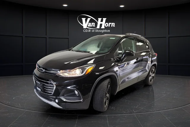 Used 2018 Black Metallic Chevrolet Premier image 3