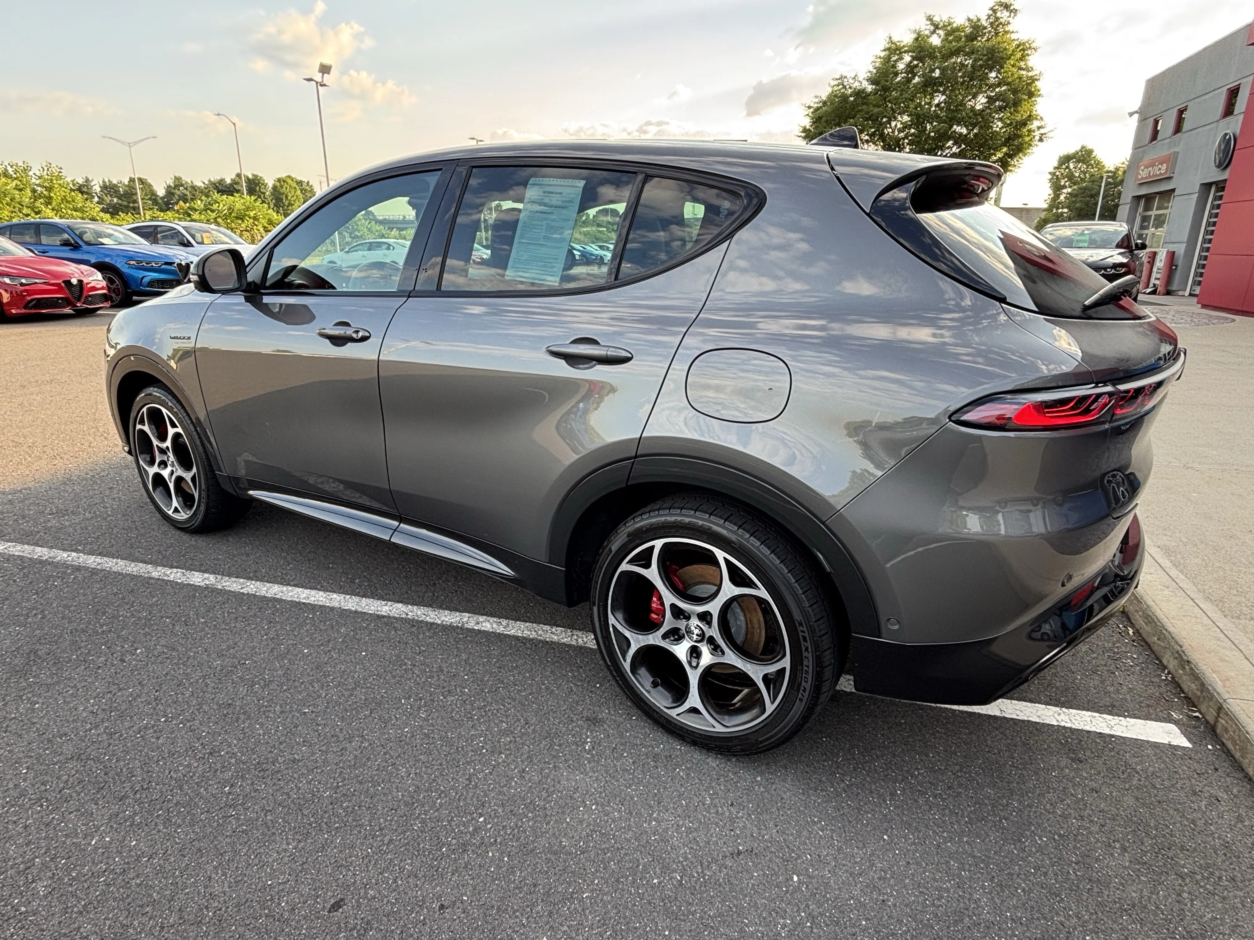 Used 2024 Grigio Ascari Metallic Alfa Romeo Veloce image 5