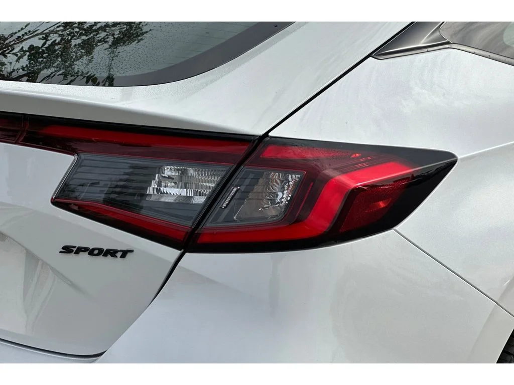 2026 Honda Civic Hatchback Sport - Photo 31