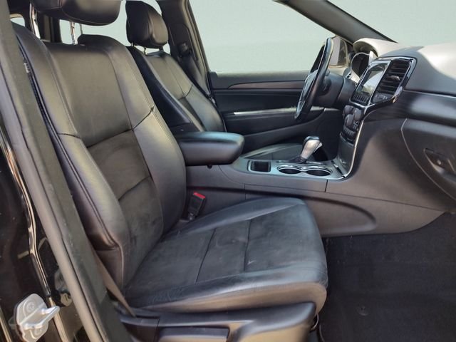 Used 2021 Black Jeep Laredo X image 27
