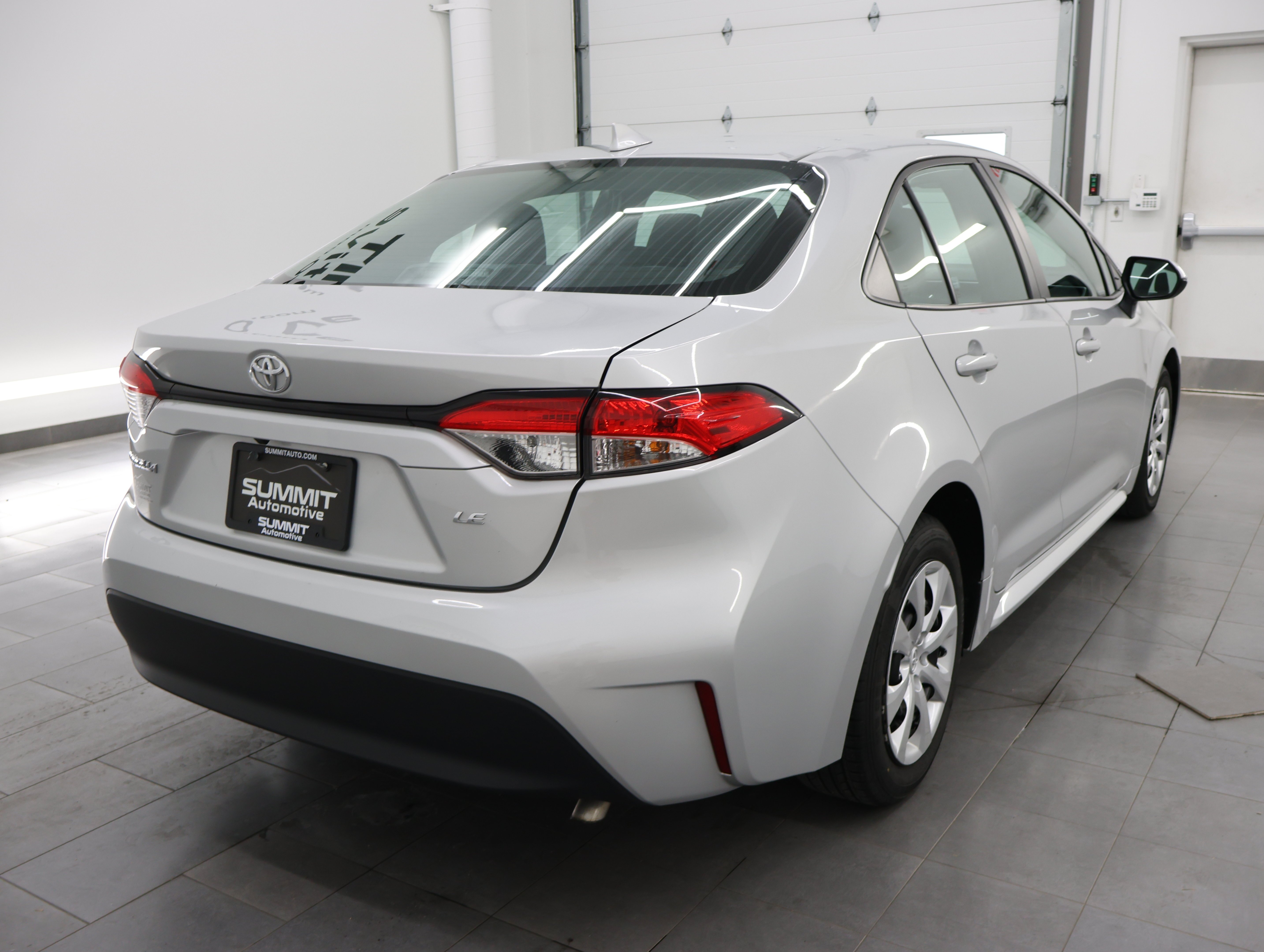 Used 2024 Classic Silver Metallic Toyota LE: LE-FOUR DOOR-FWD-ADAPTIVE CRUISE-BACKUP CAM-NEW TIRES image 4