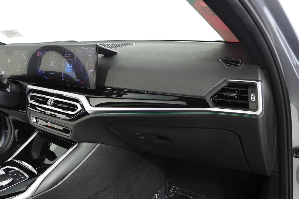 Used 2023 Gray BMW 330i image 14