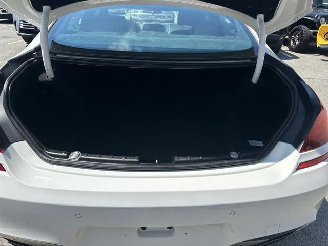 Used 2019 Alpine White BMW 650i xDrive Gran Coupe image 11