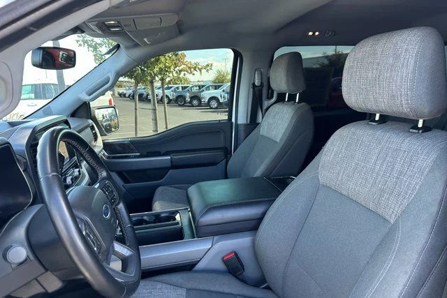 Used 2023 White Ford XLT image 25