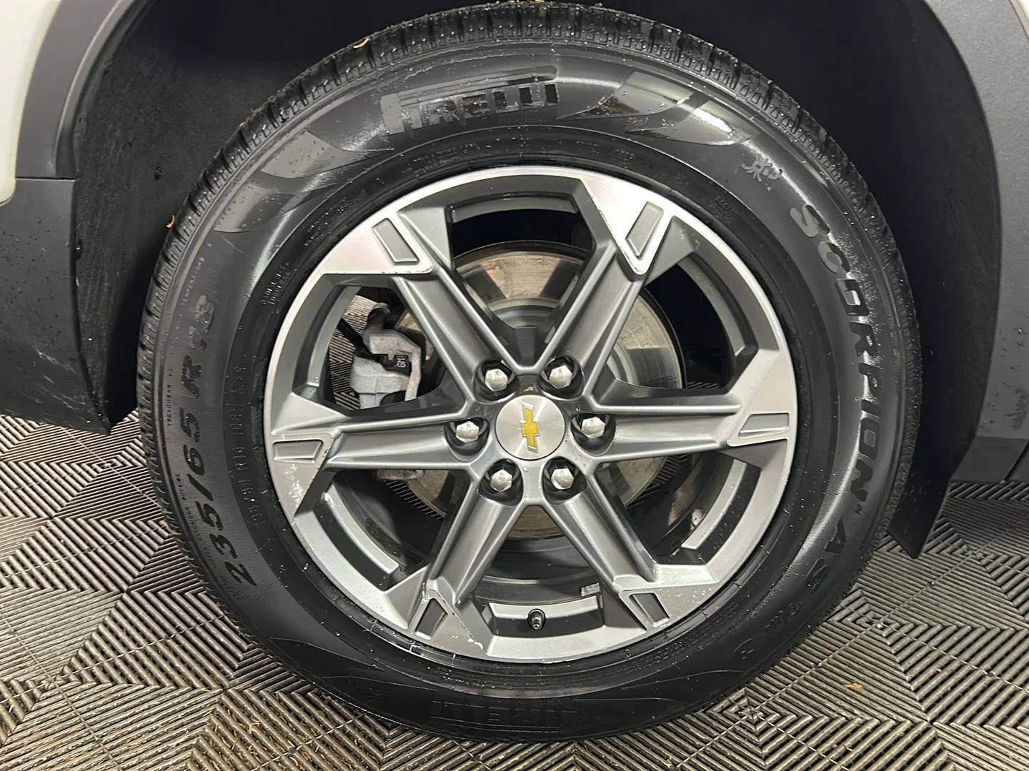 Used 2023 Summit White Chevrolet LT image 2